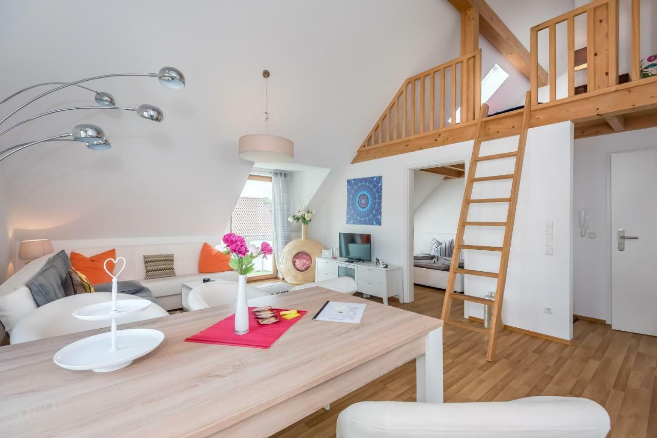 Apartmenthaus Am Erlbach Buch am Erlbach Ngoại thất bức ảnh