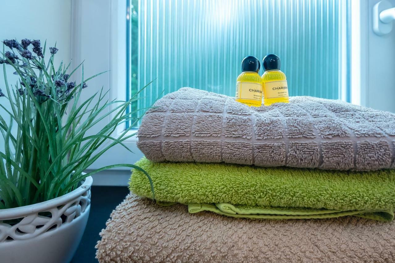 Apartmenthaus Am Erlbach Buch am Erlbach Ngoại thất bức ảnh